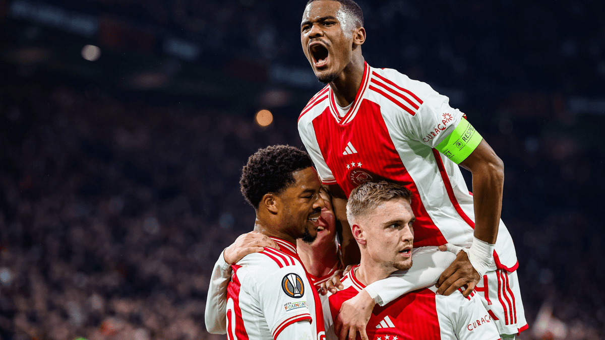 Jorrel Hato, Kenneth Taylor, Chuba Akpom