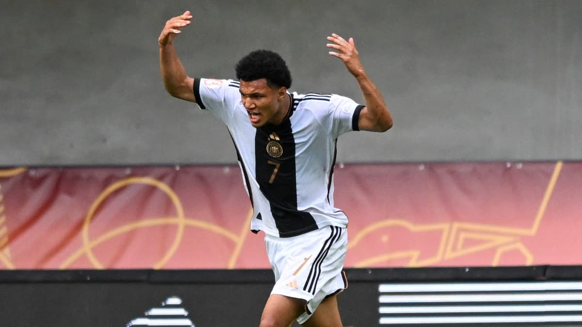 Paris Brunner, Borussia Dortmund, Germany