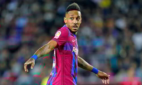 Pierre-Emerick Aubameyang in action for Barcelona.