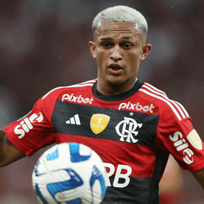 Ajax en Feyenoord kunnen voormalig Barça-doelwit uit handen van Crystal Palace houden