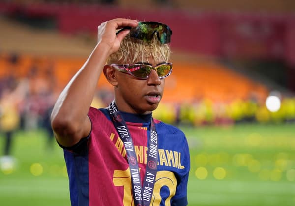 Lamine Yamal celebrates winning the Copa del Rey with Barcelona, 2024/25