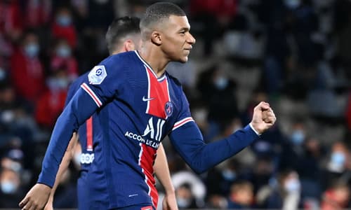 Mbappe urged to stay at PSG by French Sports Minister