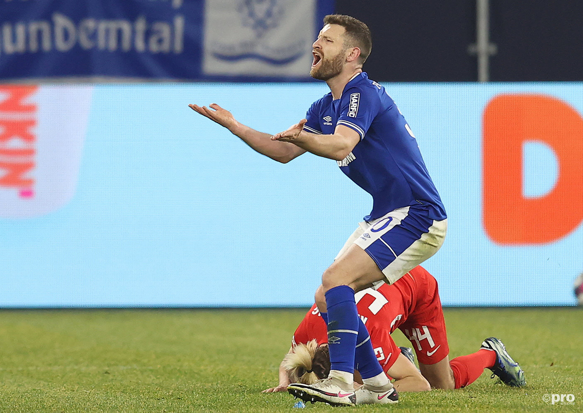 Shkodran Mustafi dropped from Schalke squad for ‘sporting reasons’