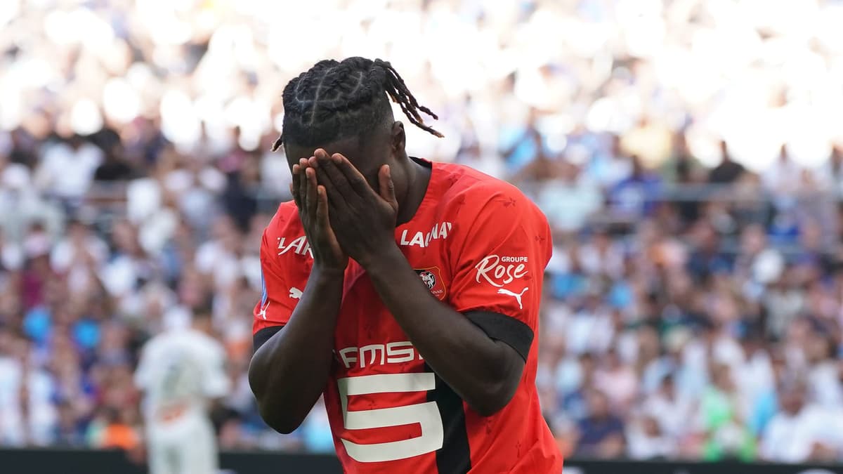 Jeremy Doku Rennes 2022-23