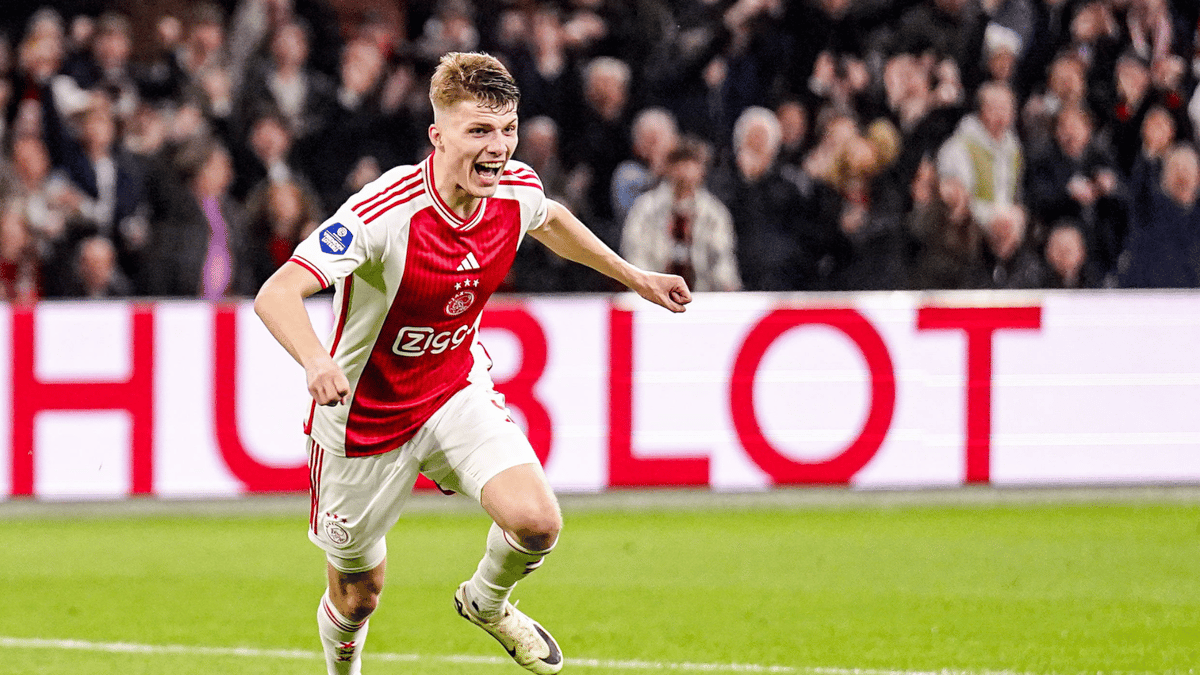 Anton Gaaei, Ajax