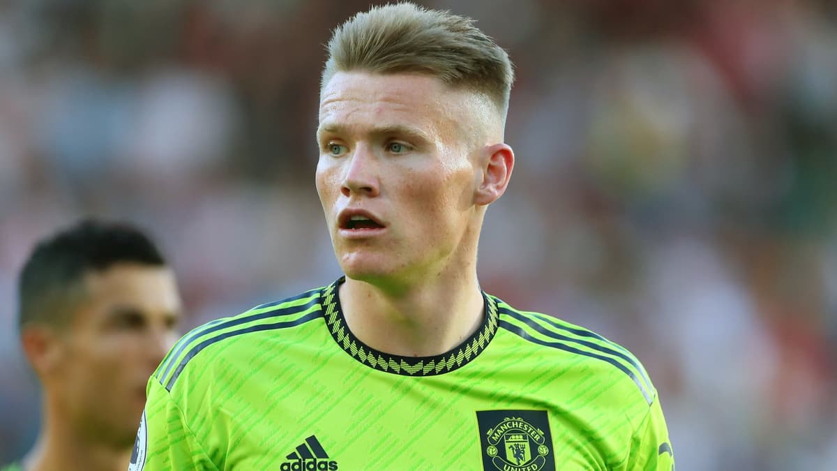 Scott McTominay playing for Man Utd, 2022-23