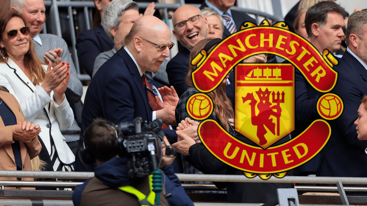 Avram Glazer and the Manchester United badge