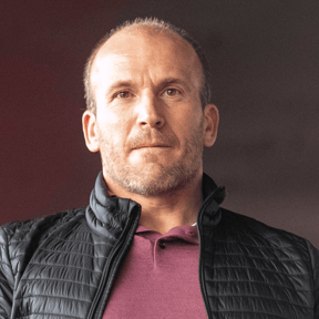 Alex Kroes geeft duidelijk signaal af over dienstverband bij Ajax met update op LinkedIn