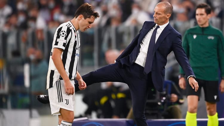 Federico Chiesa has a difficult relationship with Max Allegri