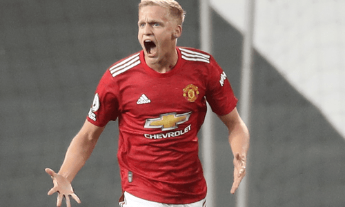 Man Utd right to not let Donny van de Beek leave on loan