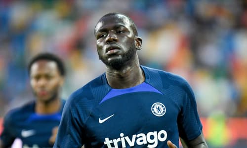 Kalidou Koulibaly warming up for Chelsea.