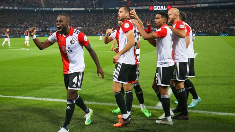 In 125 wedstrijden voor Feyenoord scoorde Geertruida 13 keer.