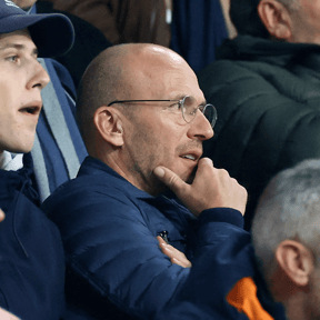 Valentijn Driessen onthult: Kroes wil met 'crisisteam' puinruimen bij Ajax