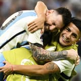Lionel Messi, Thiago Almada, Argentina