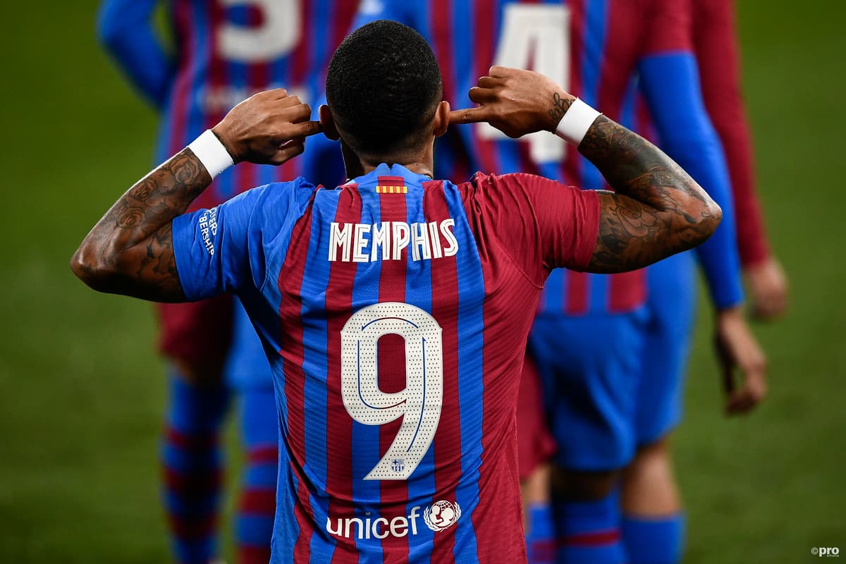 Memphis Depay celebrates scoring for Barcelona in La Liga
