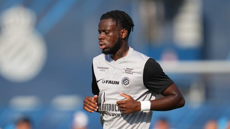 Stephy Mavididi in actie voor Montpellier.