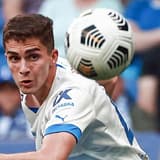 Arsen Zakharyan in action for Dynamo Moscow