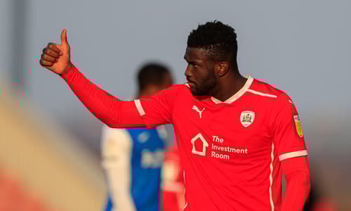 Who is Daryl Dike? The American making waves at Barnsley and wanted by Man Utd