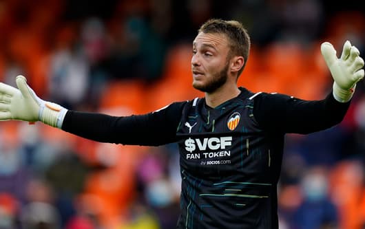 Jasper Cillessen, Valencia, season 21-22