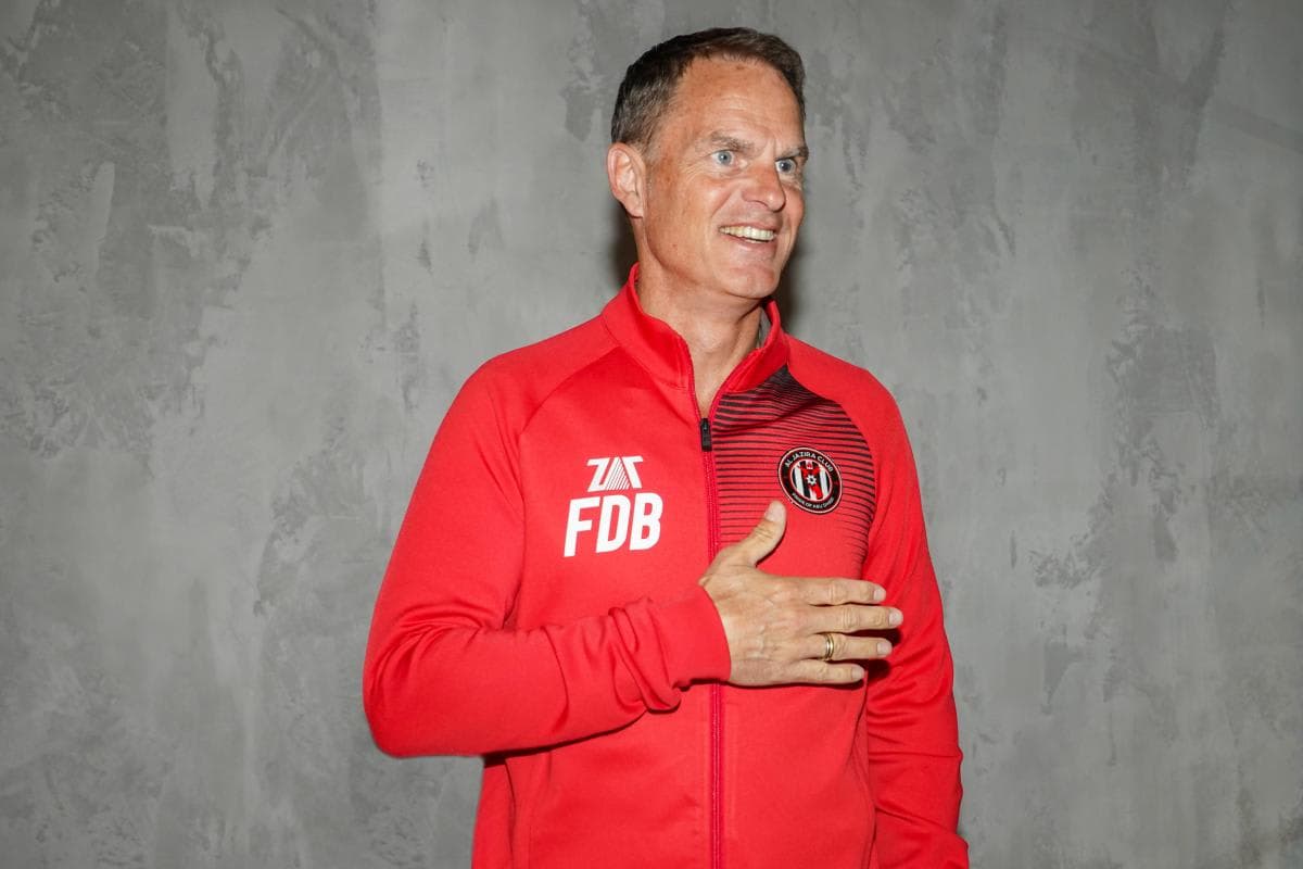 Frank de Boer verrast met komst van viervoudig Oranje-international