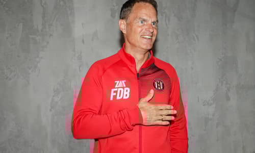 Frank de Boer verrast met komst van viervoudig Oranje-international
