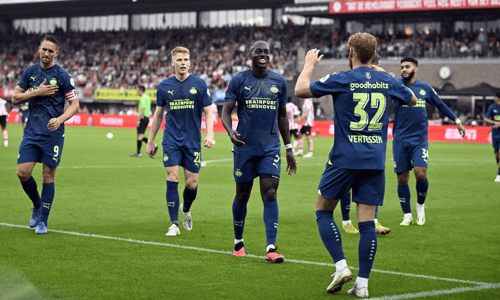 Yorbe Vertessen, Jordan Teze, PSV