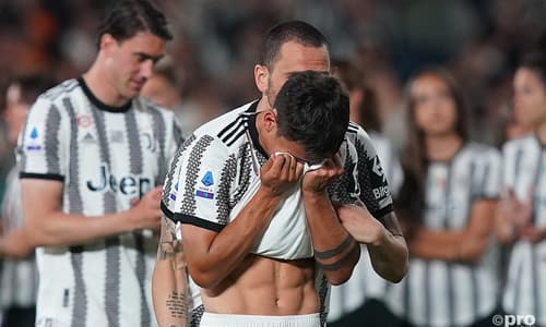 Paulo Dybala crying