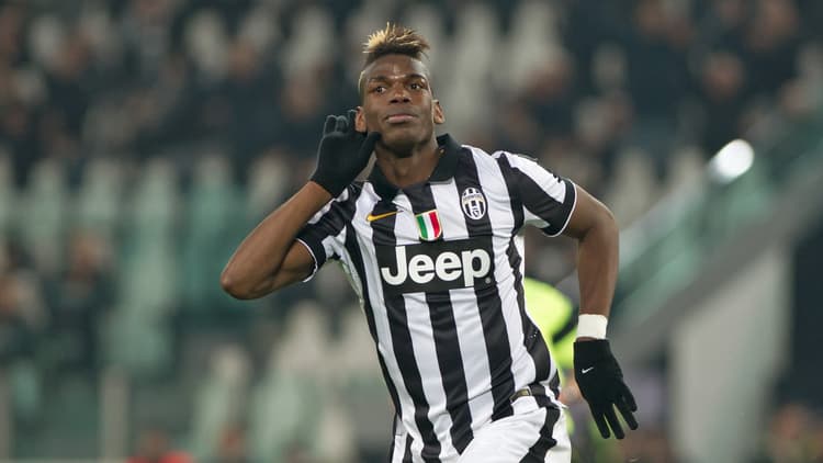 Paul Pogba viert een doelpunt bij Juventus.