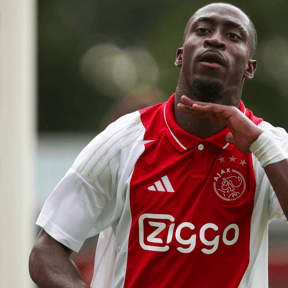 Carlos Forbs moet komende transferperiode terugkeren bij Ajax