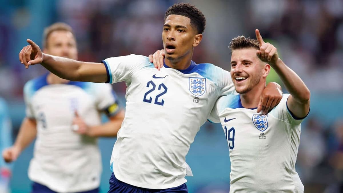 England's Harry Kane, Jude Bellingham and Mason Mount