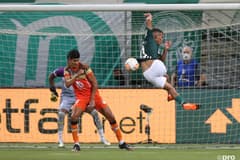 Rivaldo urges Brazilian wonderkid to reject Man Utd for Man City