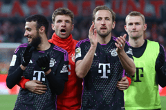 Matthijs de Ligt, Noussair Mazraoui