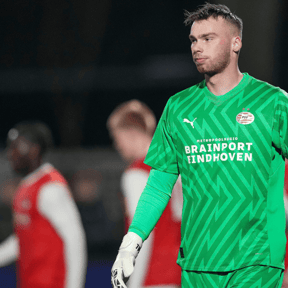 PSV neemt na tien jaar afscheid van Kjell Peersman: keeper gaat naar KAA Gent