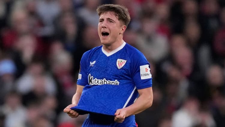 Mikel Jauregizar celebrates scoring for Athletic Bilbao vs Man Utd in the Europa League, 2024/25