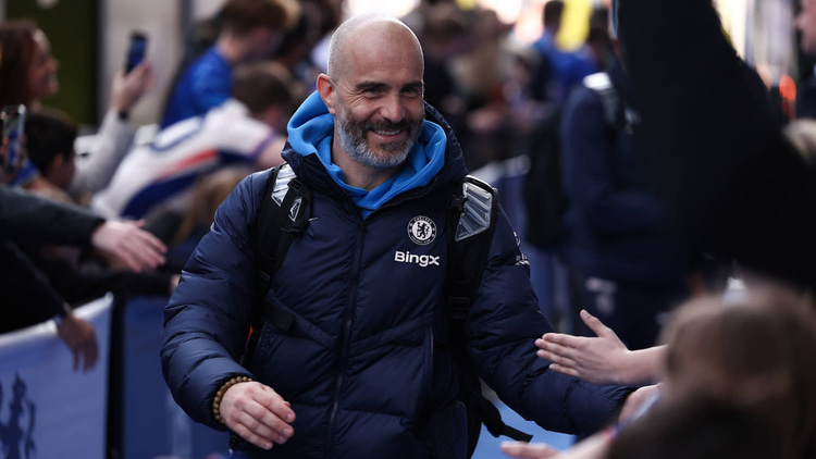 Enzo Maresca staat momenteel vierde met Chelsea in de Premier League.