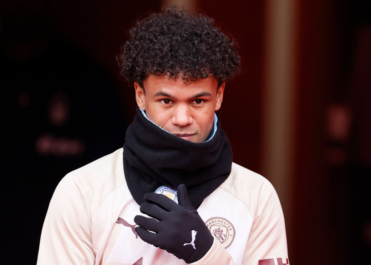 Oscar Bobb, Man City