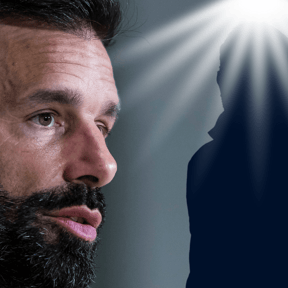 Wordt deze man de opvolger van Van Nistelrooij bij PSV?