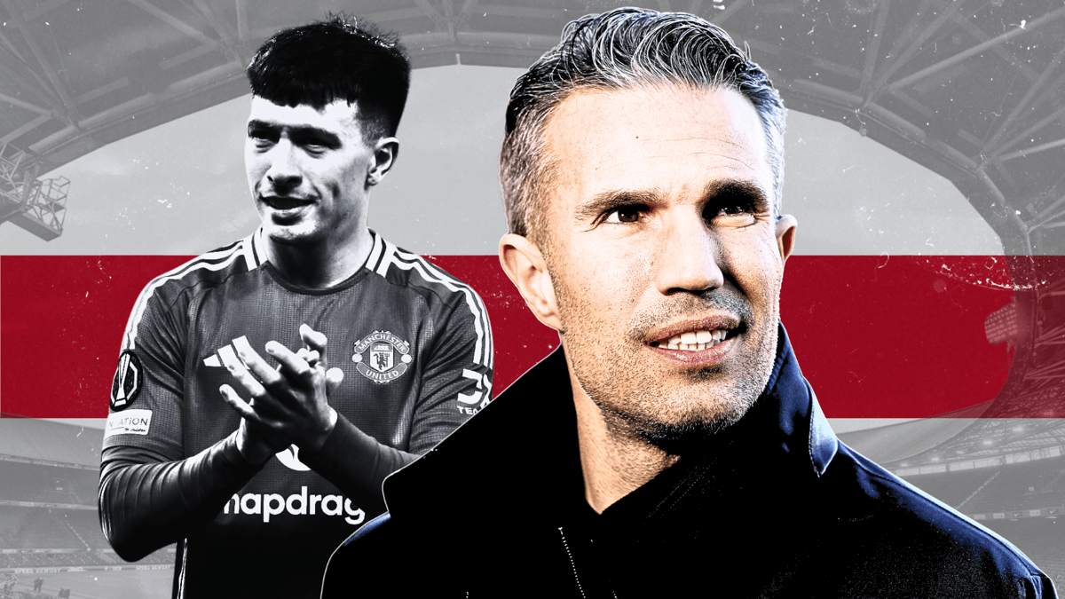 Robin van Persie, Lisandro Martínez