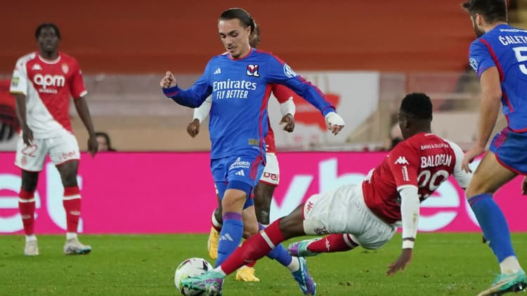 Maxence Caqueret vs Monaco