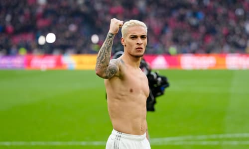 Antony, Ajax, 2021/22