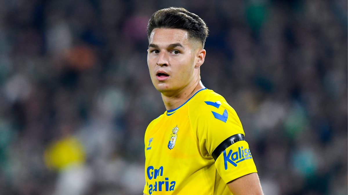 Mika Marmol, Las Palmas, 2023/24