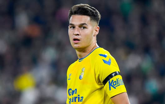 Mika Marmol, Las Palmas, 2023/24