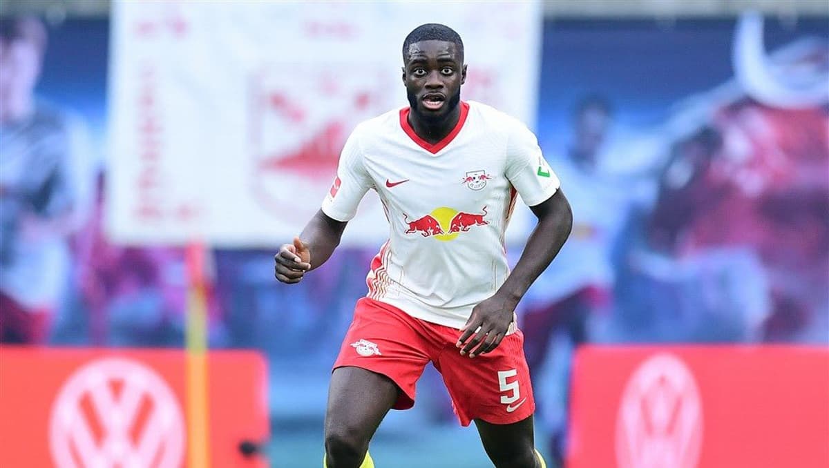 Liverpool urged to sign Upamecano by former player Peter Crouch