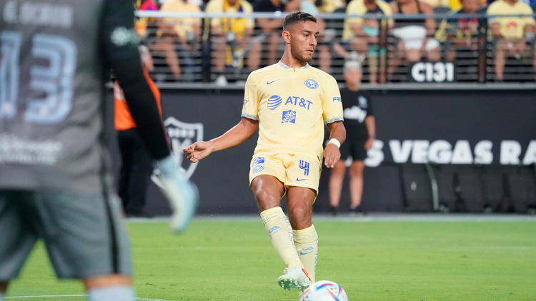 Sebastián Cáceres speelt sinds 2020 voor CF América.