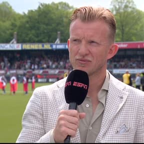 Ook Kuyt mengt zich in discussie over bekritiseerde Ajacied: 'Hij was ongelukkig'