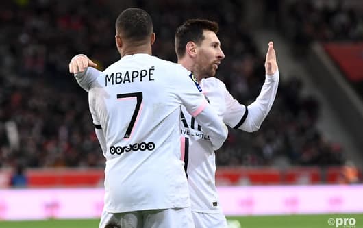 Lionel Messi, Kylian Mbappe, PSG, 2021/22. 