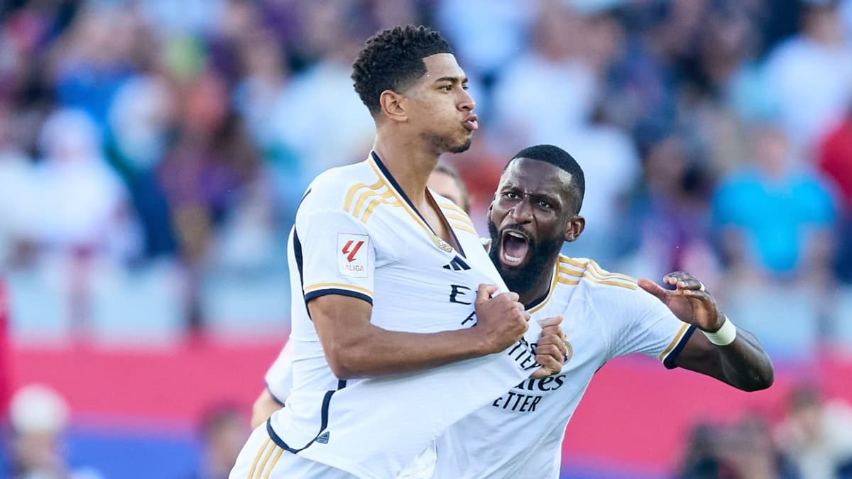 Jude Bellingham celebrates scoring for Real Madrid vs Barcelona, 2023/24