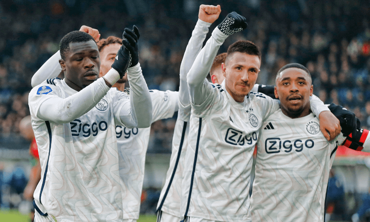 Ajax, Brian Brobbey, Steven Berghuis, Steven Bergwijn