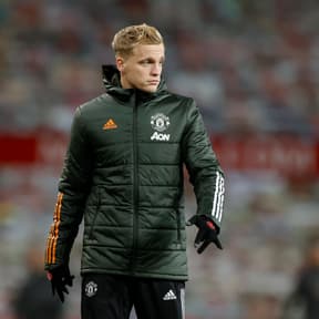 Van de Beek has no Man Utd future after Everton snub