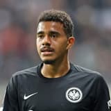 Angar Knauff in action for Eintracht Frankfurt.